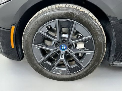 Used 2023 BMW i4 eDrive35 w/ Premium Package image 31