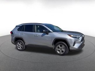 Used 2025 Toyota RAV4 LE video 2