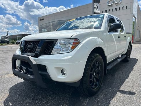 Used 2020 Nissan Frontier SV w/ Midnight Edition Floor Mats AWD/4WD image 1