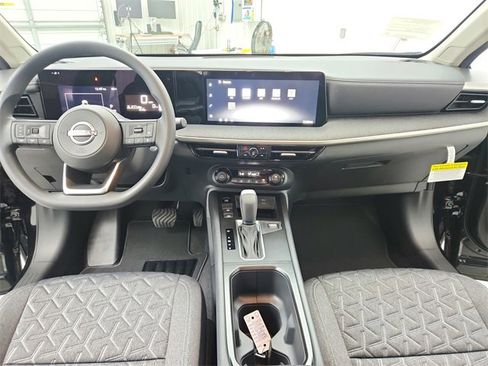 New 2026 Nissan Kicks SV image 23