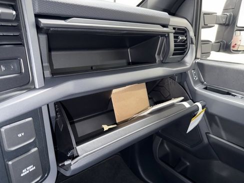 New 2025 Ford F150 XLT w/ Equipment Group 302A MID image 31