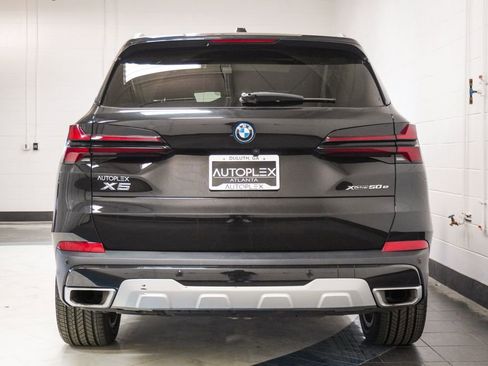 Used 2025 BMW X5 xDrive50e image 37