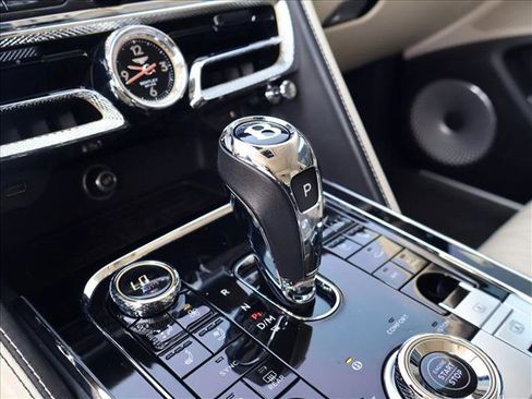 Used 2021 Bentley Flying Spur W12 AWD/4WD image 18