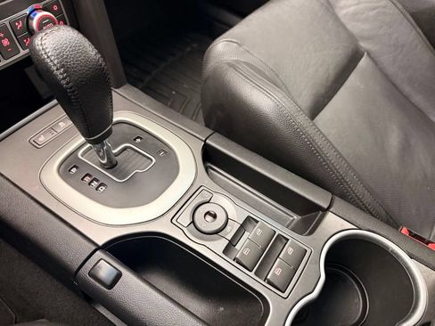Used 2009 Pontiac G8 GT w/ Premium Package RWD image 9