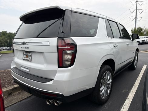 Used 2022 Chevrolet Tahoe High Country AWD/4WD image 13