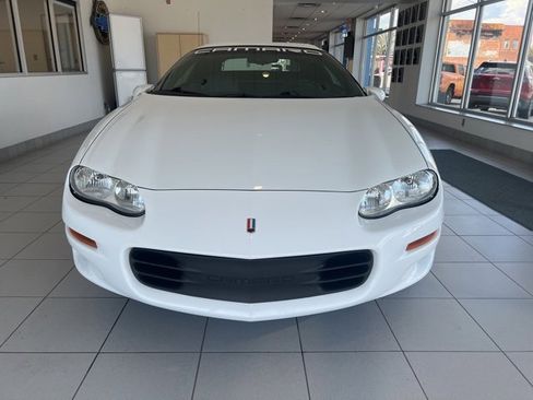 Used 1999 Chevrolet Camaro Z28 image 2
