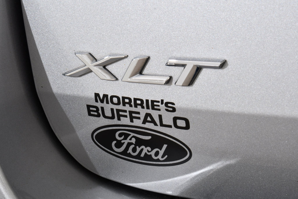 Used 2023 Ford Explorer XLT w/ Equipment Group 202A AWD/4WD image 23