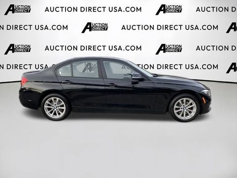 Used 2017 BMW 320i xDrive Sedan image 22
