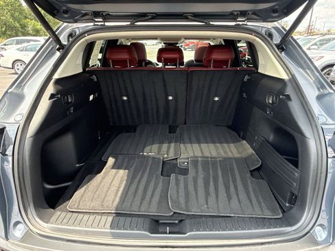 Used 2025 MAZDA CX-50 AWD 2.5 Hybrid w/ Premium Pkg image 18