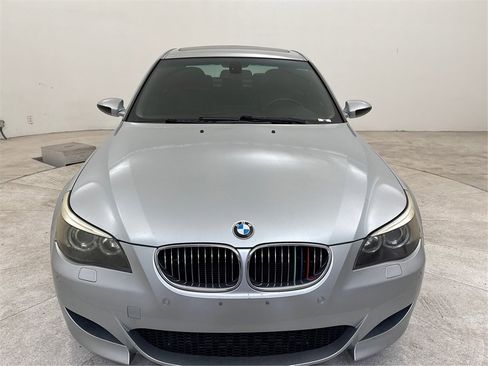 Used 2006 BMW M5 image 10