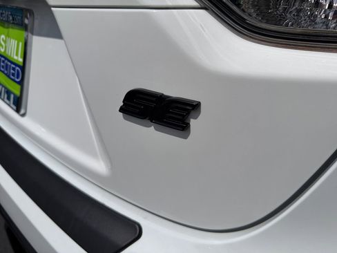 Used 2025 Toyota Corolla SE FWD image 35