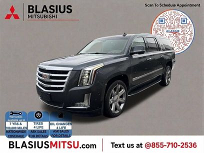 Used 2019 Cadillac Escalade ESV Luxury
