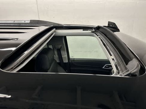 Used 2020 GMC Yukon Denali w/ Open Road Package image 6