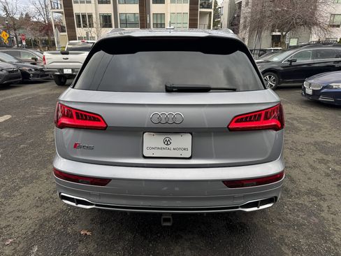 Used 2018 Audi SQ5 Premium Plus w/ Navigation Package image 9
