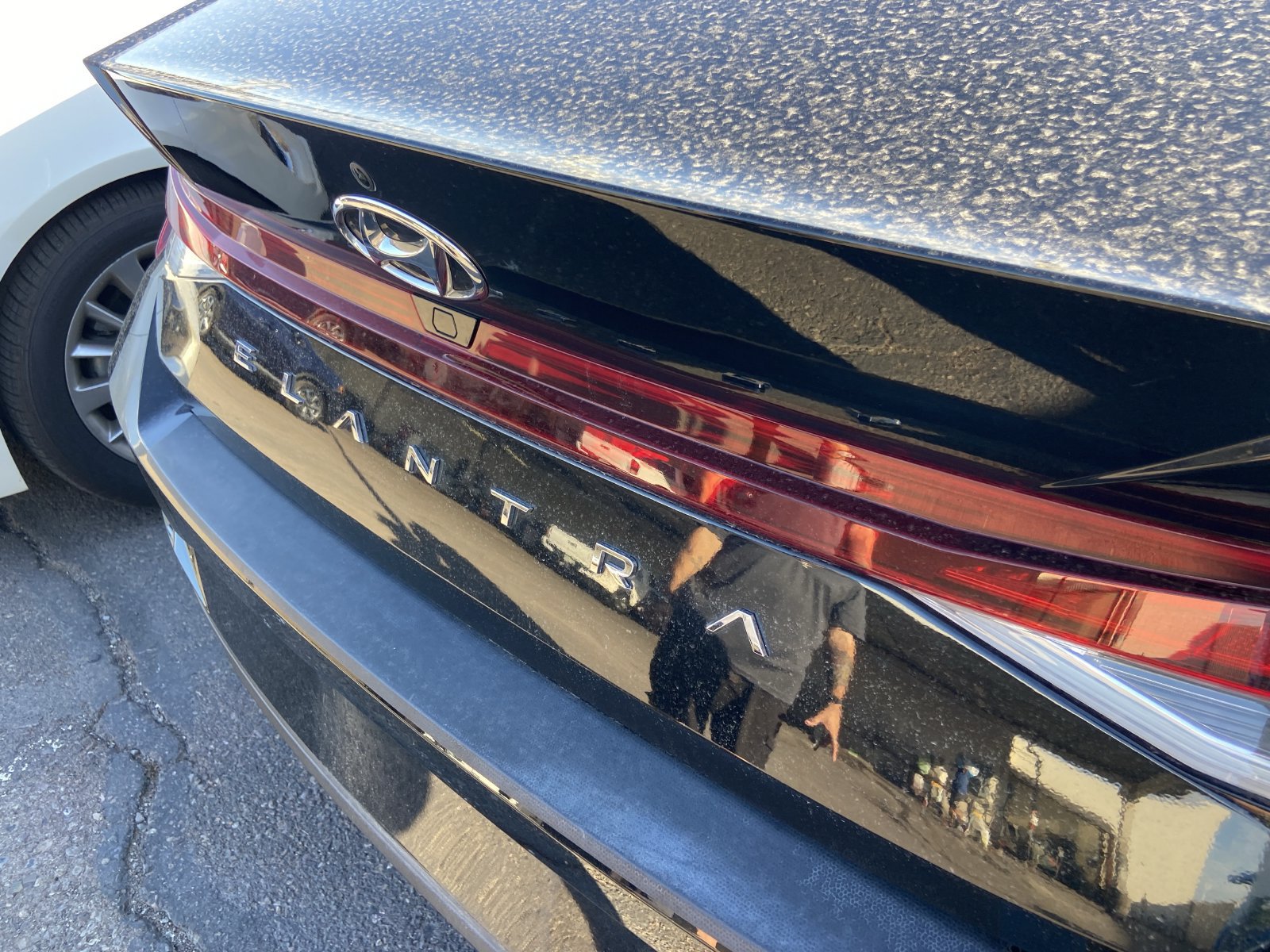 Used 2023 Hyundai Elantra SEL w/ Convenience Package FWD image 6