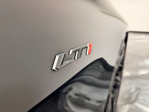 Used 2023 Chevrolet Camaro LT w/ Technology Package RWD image 8