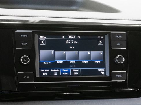Used 2024 Volkswagen Taos S AWD/4WD image 18