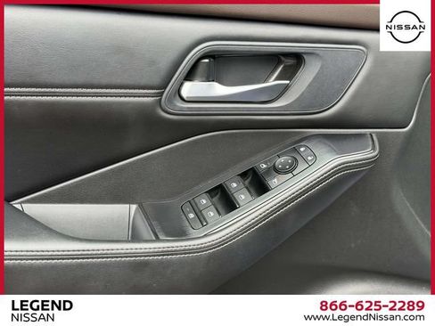 Certified 2023 Nissan Rogue SV w/ SV Premium B Package AWD/4WD image 15