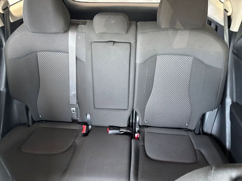 Used 2025 Kia Sportage LX FWD image 38
