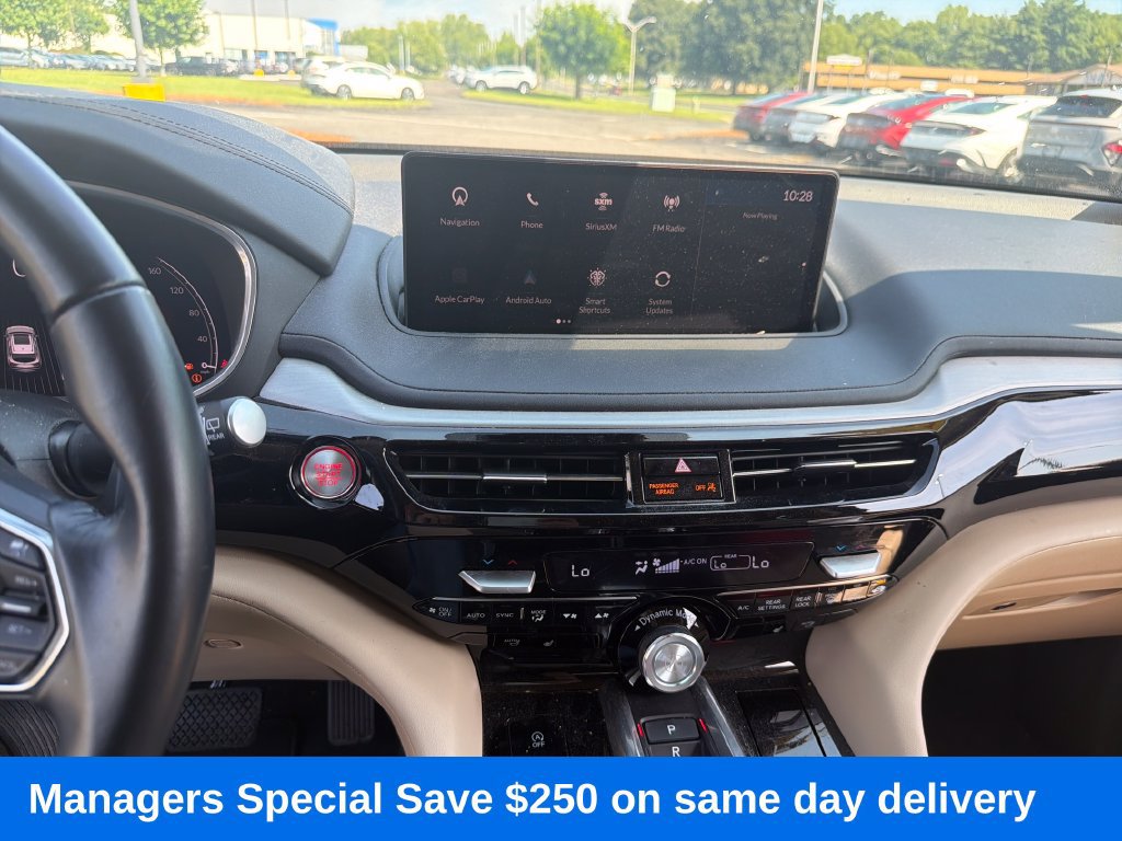 Used 2022 Acura MDX w/ Technology Package AWD/4WD image 17