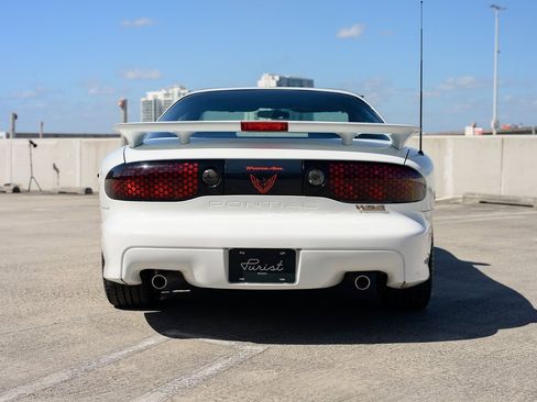 Used 2001 Pontiac Firebird Trans Am image 8