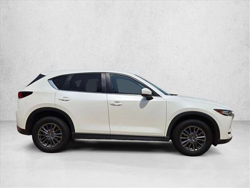 Used 2020 MAZDA CX-5 Touring FWD image 4