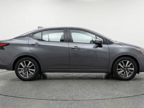 Used 2025 Nissan Versa SV FWD image 11