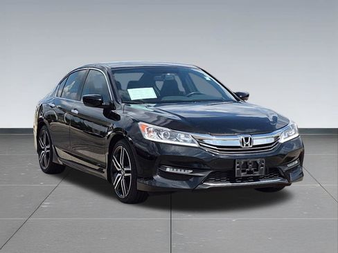 Certified 2017 Honda Accord Sport image 8