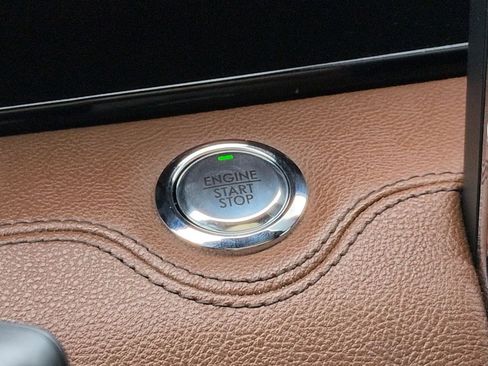 Used 2022 Lincoln Navigator L Reserve AWD/4WD image 30