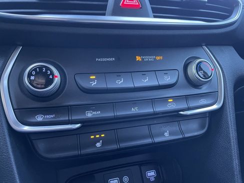 Used 2020 Hyundai Santa Fe SEL image 18