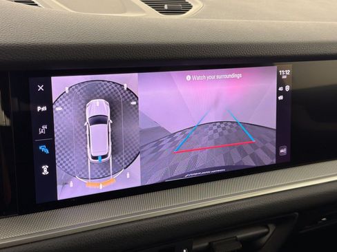 Certified 2024 Porsche Cayenne AWD/4WD image 18