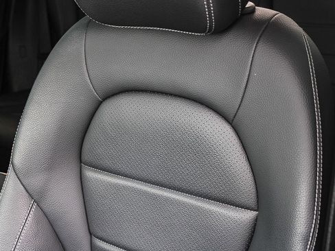 Certified 2022 Mercedes-Benz GLC 300 4MATIC image 23