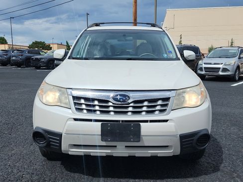 Used 2012 Subaru Forester 2.5X Premium AWD/4WD image 2
