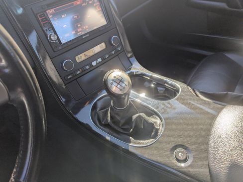 Used 2005 Chevrolet Corvette Coupe w/ Preferred Equipment Group image 19