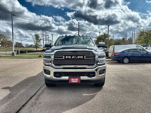 Used 2019 RAM 2500 Laramie image 12