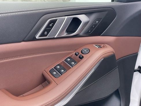 Certified 2023 BMW X5 xDrive40i w/ M Sport Package image 12