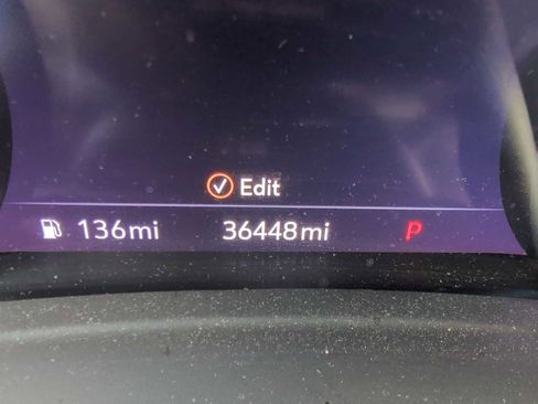 Used 2023 Buick Envision Avenir image 12