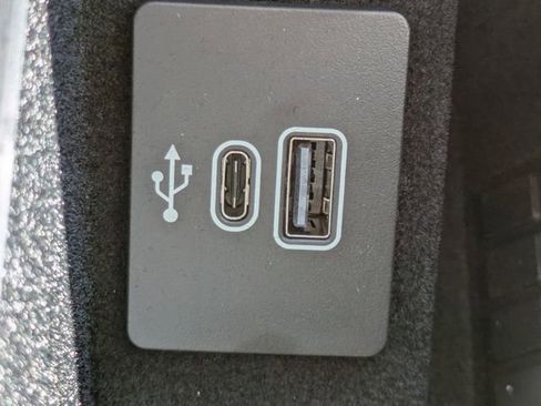 New 2026 Lincoln Navigator Premiere image 22