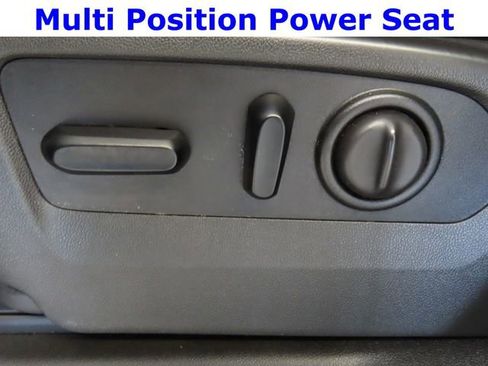 Used 2021 Chevrolet Silverado 1500 LT Trail Boss AWD/4WD image 18