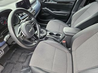 Used 2023 Kia Seltos S w/ Navigation Package FWD video 2