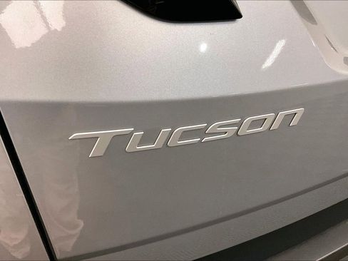 Certified 2026 Hyundai Tucson SE image 27