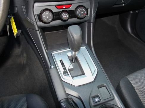 Used 2018 Subaru Crosstrek 2.0i AWD/4WD image 27