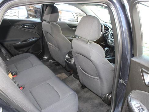 Used 2022 Chevrolet Malibu LT image 15
