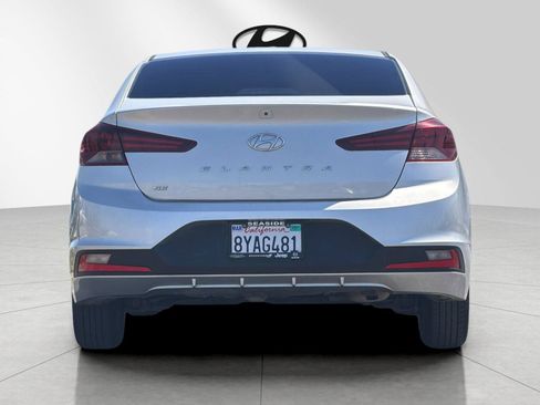 Used 2019 Hyundai Elantra SE FWD image 4
