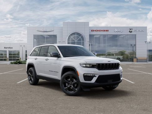 New 2025 Jeep Grand Cherokee Limited w/ Black Appearance Package AWD/4WD image 5