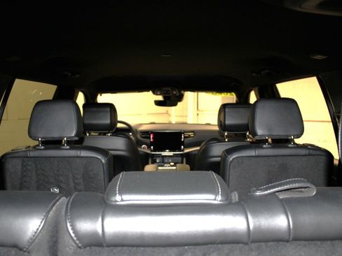 Used 2025 Jeep Wagoneer Series II image 38