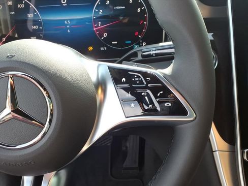 New 2026 Mercedes-Benz GLC 300 4MATIC image 21