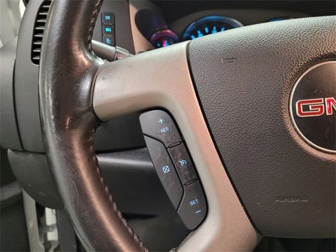 Used 2013 GMC Sierra 1500 SLE w/ Power Tech Package image 21