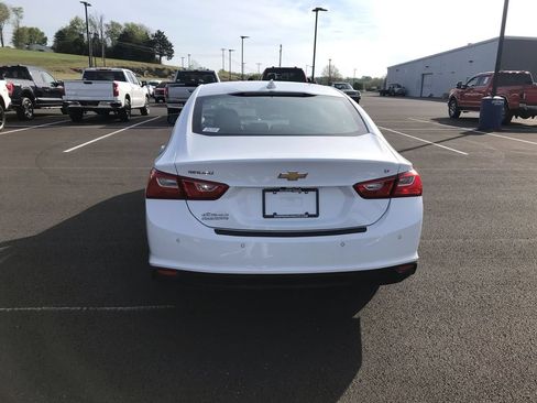 Used 2024 Chevrolet Malibu LT FWD image 7