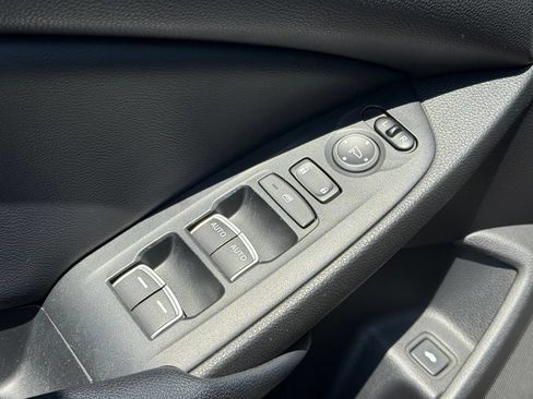 Used 2018 Honda Accord LX image 34